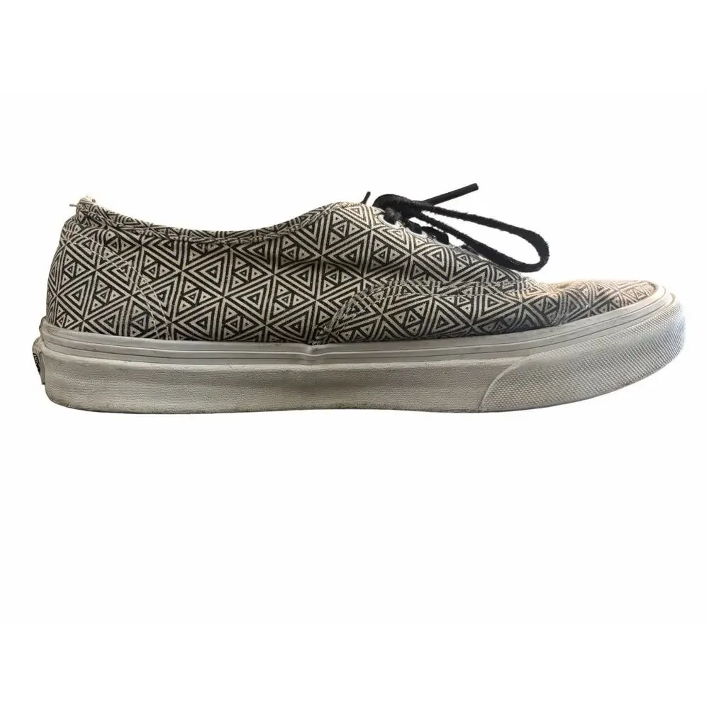 Vans Geometric Triangle Print Canvas Sneakers Women’s 8.5 Men’s 7